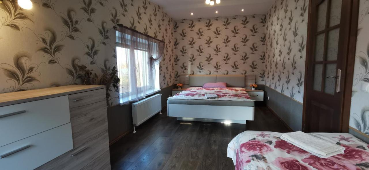 Holiday Home Noras Nams 采西斯 外观 照片